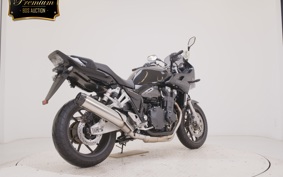HONDA CB1300SB SUPER BOLDOR 2026 SC54