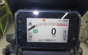 HONDA X-ADV 750 2025 RH21