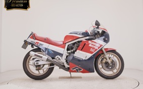 SUZUKI GSX-R750 1986 GR71G