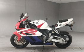 HONDA CBR1000RR SC57