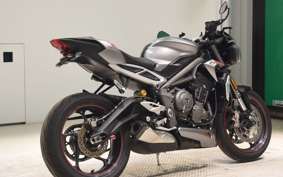 TRIUMPH STREET TRIPLE RS 2021