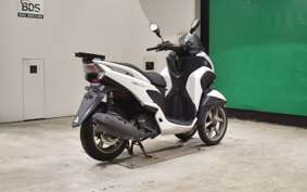 YAMAHA TRICITY 125 2024 SE82J