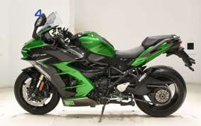 KAWASAKI NINJA H2 SX 2022 ZXT02P