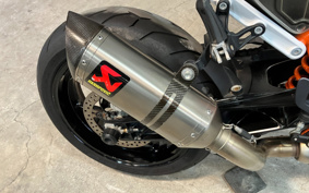 KTM 690 DUKE R 2013 LDU40