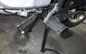 SUZUKI GN125 H