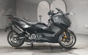 YAMAHA T-MAX 560 2026 SJ21J