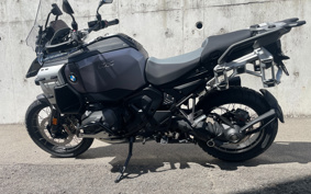 BMW R1300GS Adventure ASA 2026 0M31