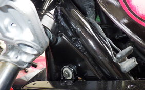 KAWASAKI ZEPHYR 750 ZR750C