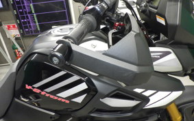 SUZUKI DL1000 ( V-Strom 1000 ) A 2015 VU51A
