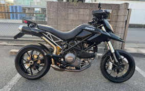 DUCATI  DUCATI  HYPERMOTARD 796 2011 ZDMB101AABB