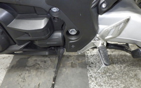 HONDA VFR1200F DCT 2010 SC63