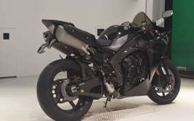 YAMAHA YZF-R1 2013