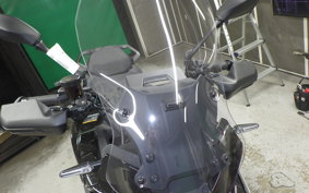 YAMAHA TRACER 9 GT+ AMT 2025 RNA1J