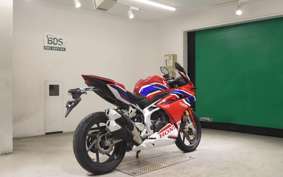 HONDA CBR250RR A 1999 MC51