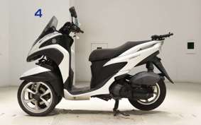 YAMAHA TRICITY 125 1999 SE82J