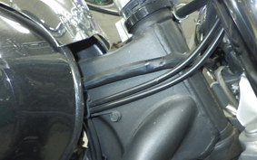 KAWASAKI VULCAN 900 CLASSIC 2015 VN900B