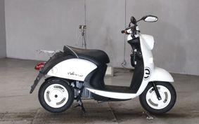 YAMAHA E-VINO SY11J