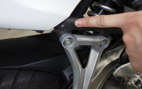 HONDA CBR650F 2016 RC83