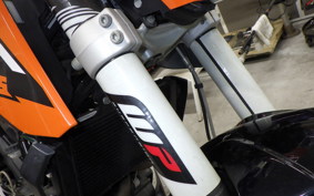 KTM 125 DUKE 2023