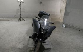 HONDA NM4 VULTUS -02 RC82