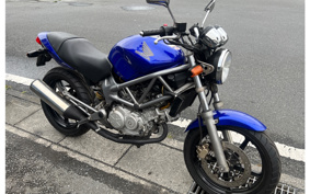 HONDA VTR 250 MC33