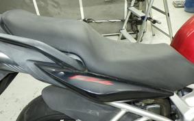 YAMAHA FAZER FZ6 N 2004