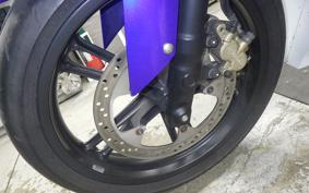 YAMAHA YZF-R125