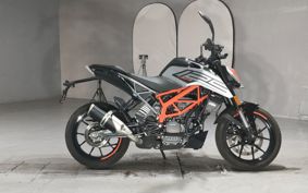 KTM 125 DUKE JPA40