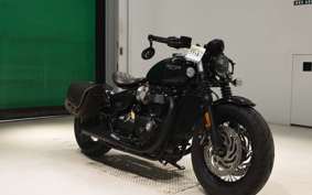 TRIUMPH BONNEVILLE BOBBER 2020