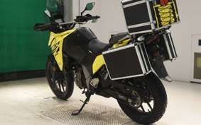 SUZUKI Vストローム250SX 2016