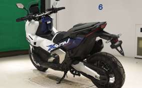 HONDA X-ADV 750 2026 RH21