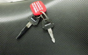 DUCATI MONSTER 400 2001