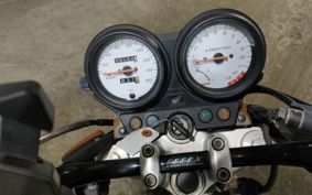 HONDA VTR 250 MC33
