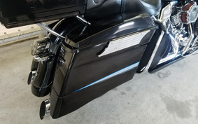 HARLEY  HARLEY FLTRU103 2013 KGM