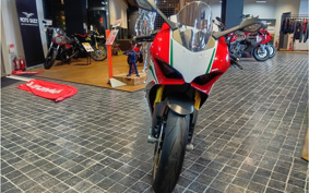 DUCATI PANIGA-REV4SUぺ CHEER -RE 2021 DA00J