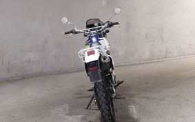 SUZUKI DJEBEL250XC SJ45A