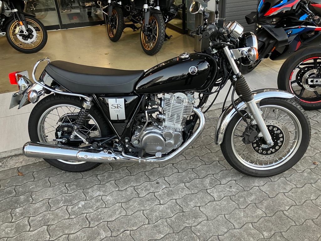 Фото Yamaha SR400 2020 с японского аукциона