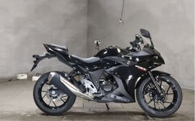 SUZUKI GSX250 R DN11A
