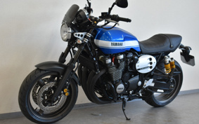 YAMAHA XJR1300 2015 RP19