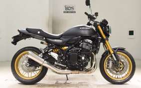 KAWASAKI Z900RS SE 2025 ZR900K