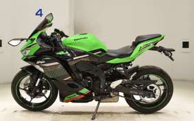 KAWASAKI ZX-25R ZX250E