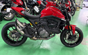 DUCATI MONSTAR 937 PLUS 2024 4M00