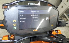 KTM 890 DUKE R 2020