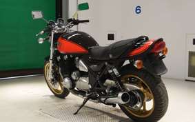 KAWASAKI ZEPHYR 1100 2018 ZRT10A