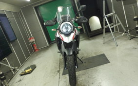 SUZUKI V-STROM 250 A 2022