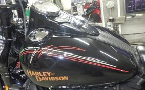 HARLEY FLSTSB 1580 2010