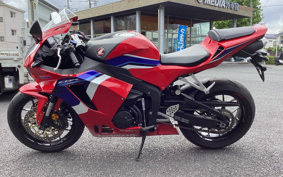 HONDA CBR600RR 2022 PC40