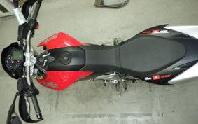 APRILIA DORSODURO 750 2010