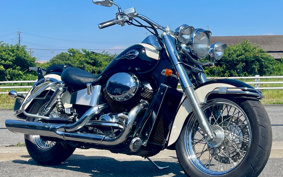 HONDA SHADOW 750 1997 RC44