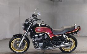 HONDA CB750 RC42